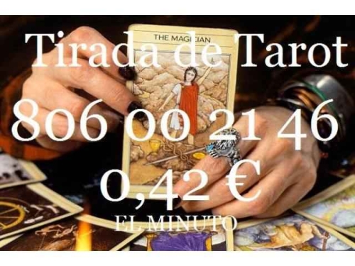 DESCUBRE TU FUTURO A TRAVéS DEL TAROT