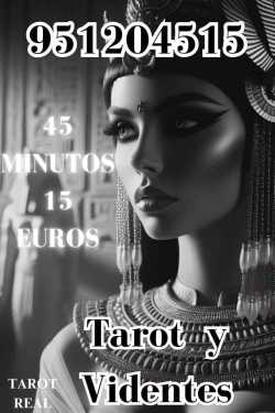 DESCUBRE TU FUTURO A TRAVÉS DEL TAROT