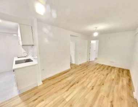 SUELOS DE MADERAS LAMINADOS