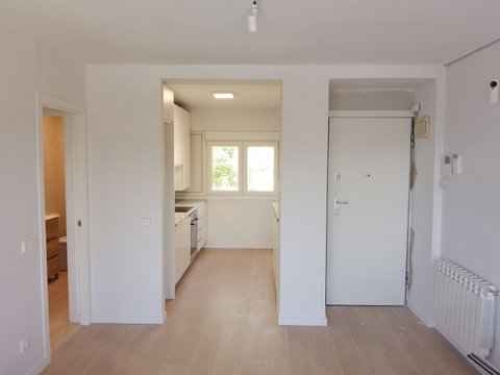 VINILOS SPC SUELOS DE MADERAS LAMINADOS