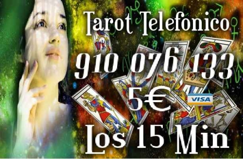 DESCUBRE TU FUTURO A TRAVéS DEL TAROT