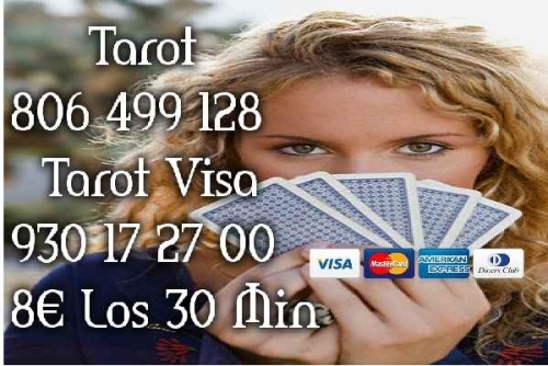 DESCUBRE TU FUTURO A TRAVéS DEL TAROT