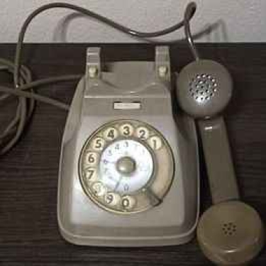 TELÉFONO DE 1970,DE SIP ITALTEL,HECHO EN ITALIA,CON RUEDA ,DE COLOR GRIS