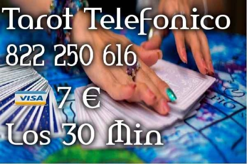 DESCUBRE TU FUTURO CON EL TAROT FIABLE |