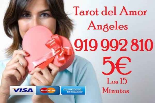 TIRADA TAROT  DEL AMOR | TAROTISTAS FIABLES