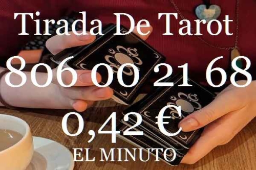 DESCUBRE TU FUTURO A TRAVéS DEL TAROT